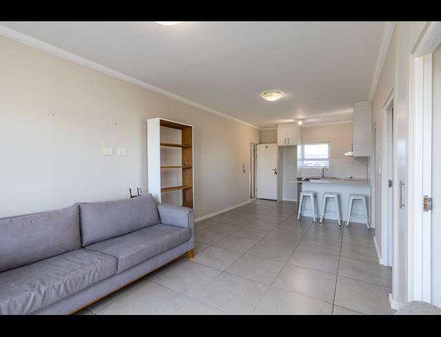 2 BEDROOM APARTMENT FOR SALE IN TABLE VIEW